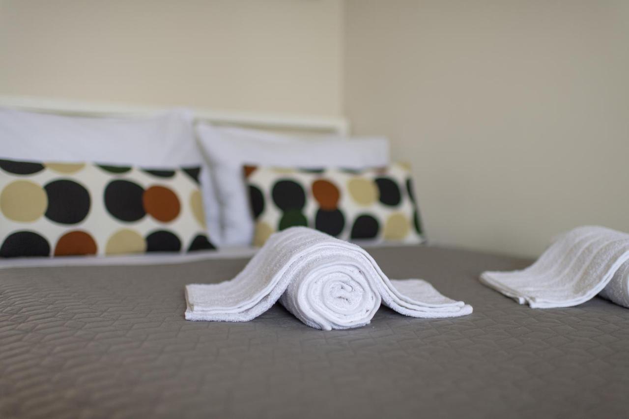 Moukas Seaside Apartments Romantico Selianitika Ngoại thất bức ảnh
